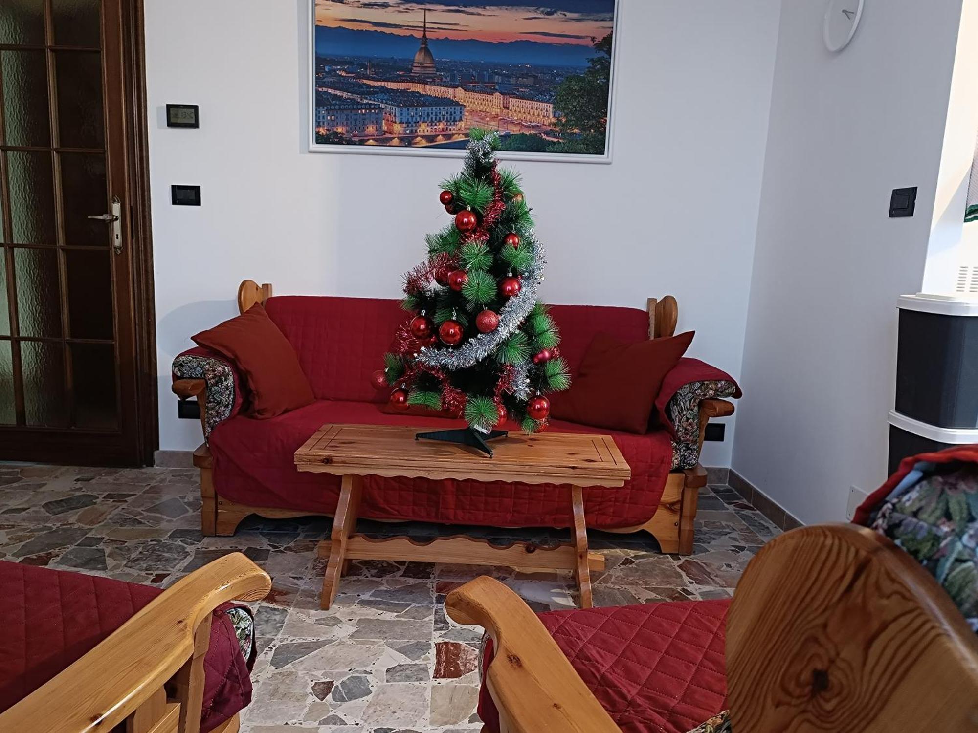 Grazioso Bilocale Merlino, Luminoso Con Vista Santuario, Wifi Giaveno Εξωτερικό φωτογραφία